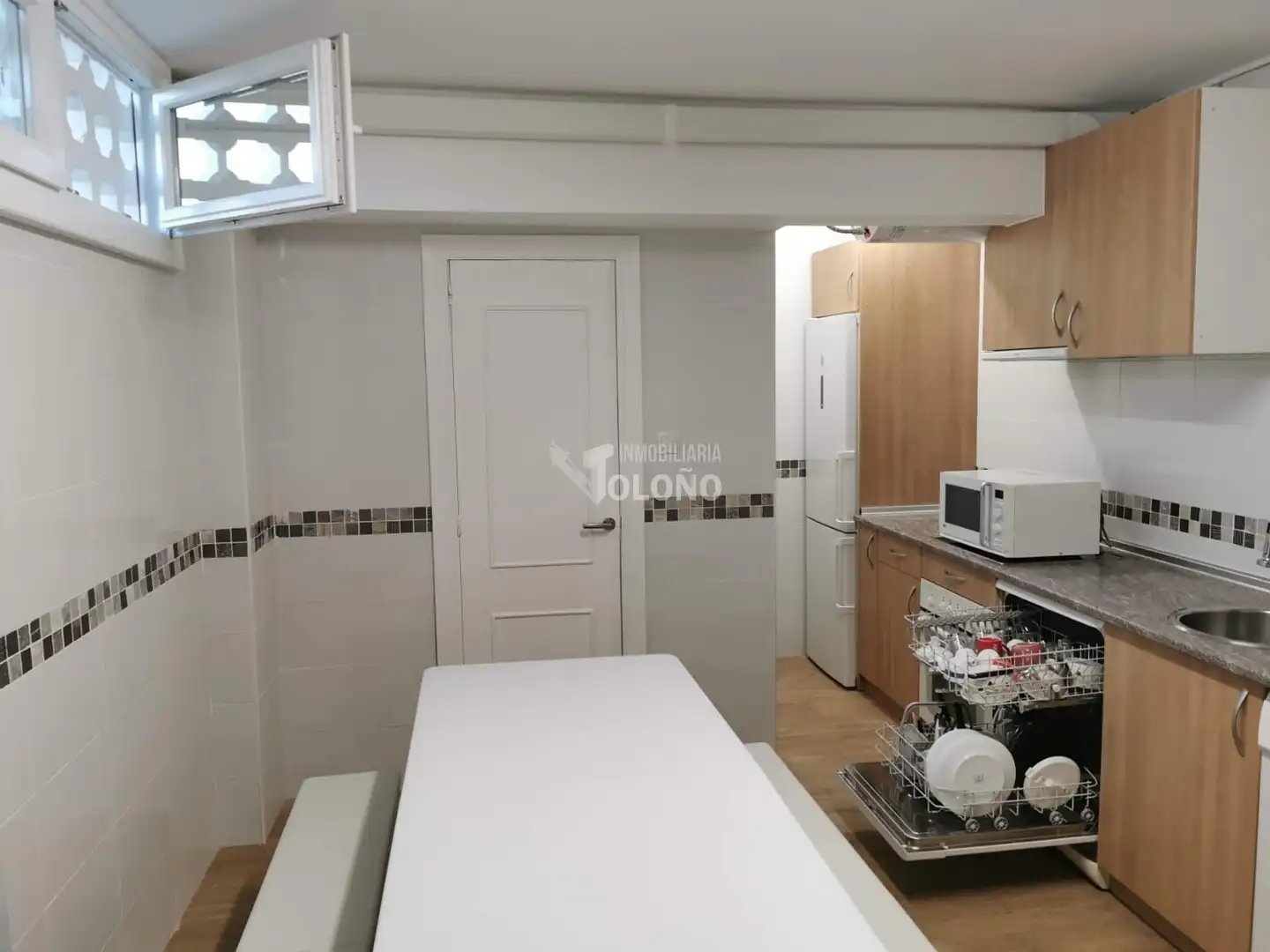 Kitchen of Garage for sale in Labastida / Bastida