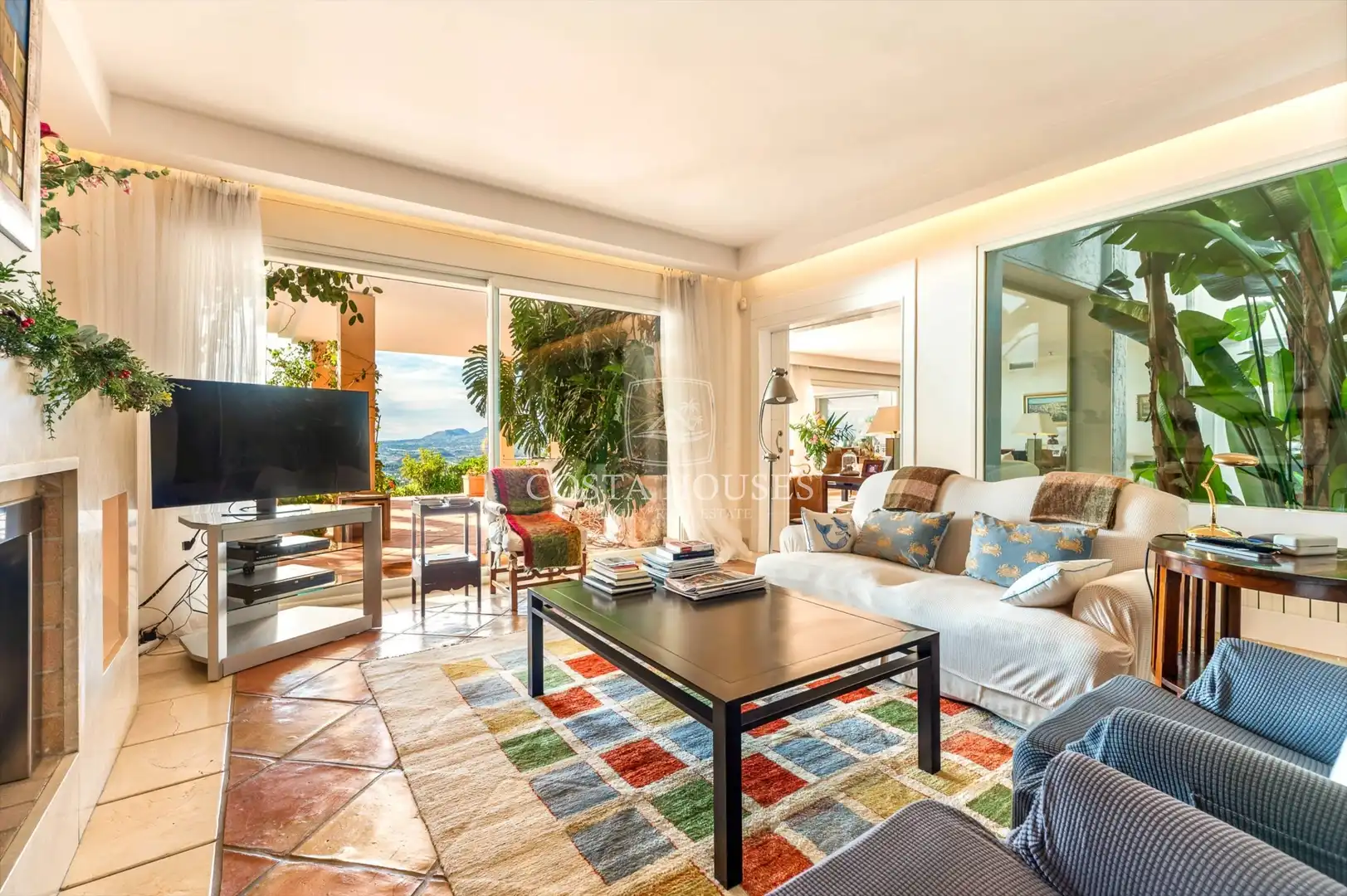 Sala de estar de Casa o chalet en venta en Altea con Aire acondicionado, Jardín privado y Terraza