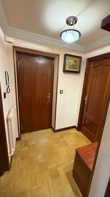 Piso en venta en Vitoria - Gasteiz con Calefacción, Terraza y Trastero