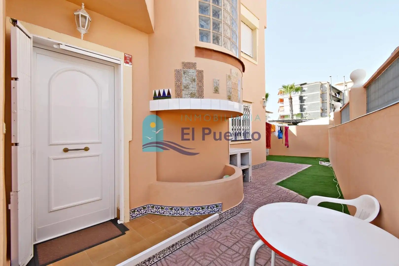 Vista exterior de Dúplex en venda en Mazarrón amb Aire condicionat, Calefacció i Jardí privat