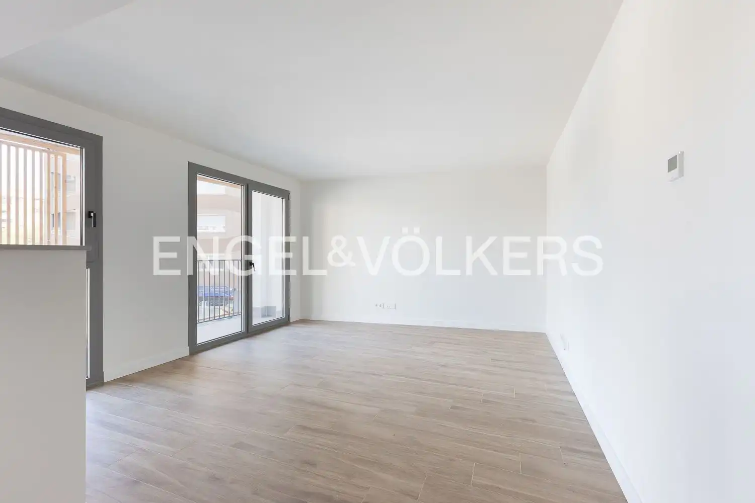 Sala de estar de Piso de alquiler en Valencia con Aire acondicionado, Calefacción y Jardín privado