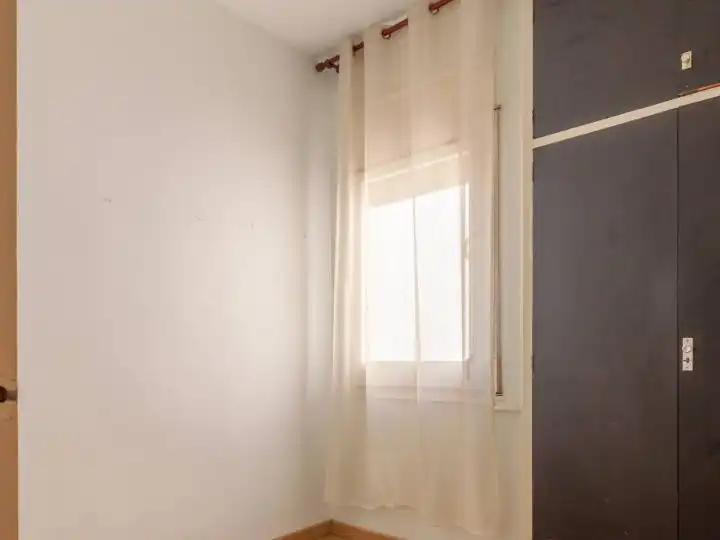 Schlafzimmer von Wohnung zum Verkauf in  Barcelona Capital