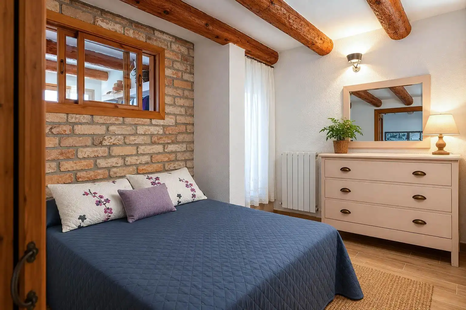 Habitación de Finca rústica en venta en El Bruc con Calefacción y Terraza