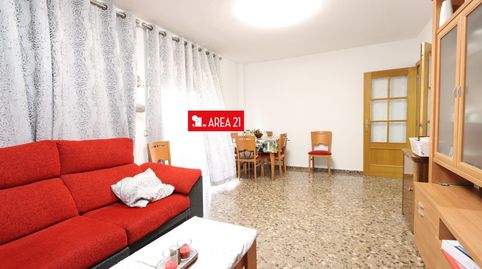 Foto 4 de Piso en venta en Núcleo Urbano, La Pobla de Vallbona