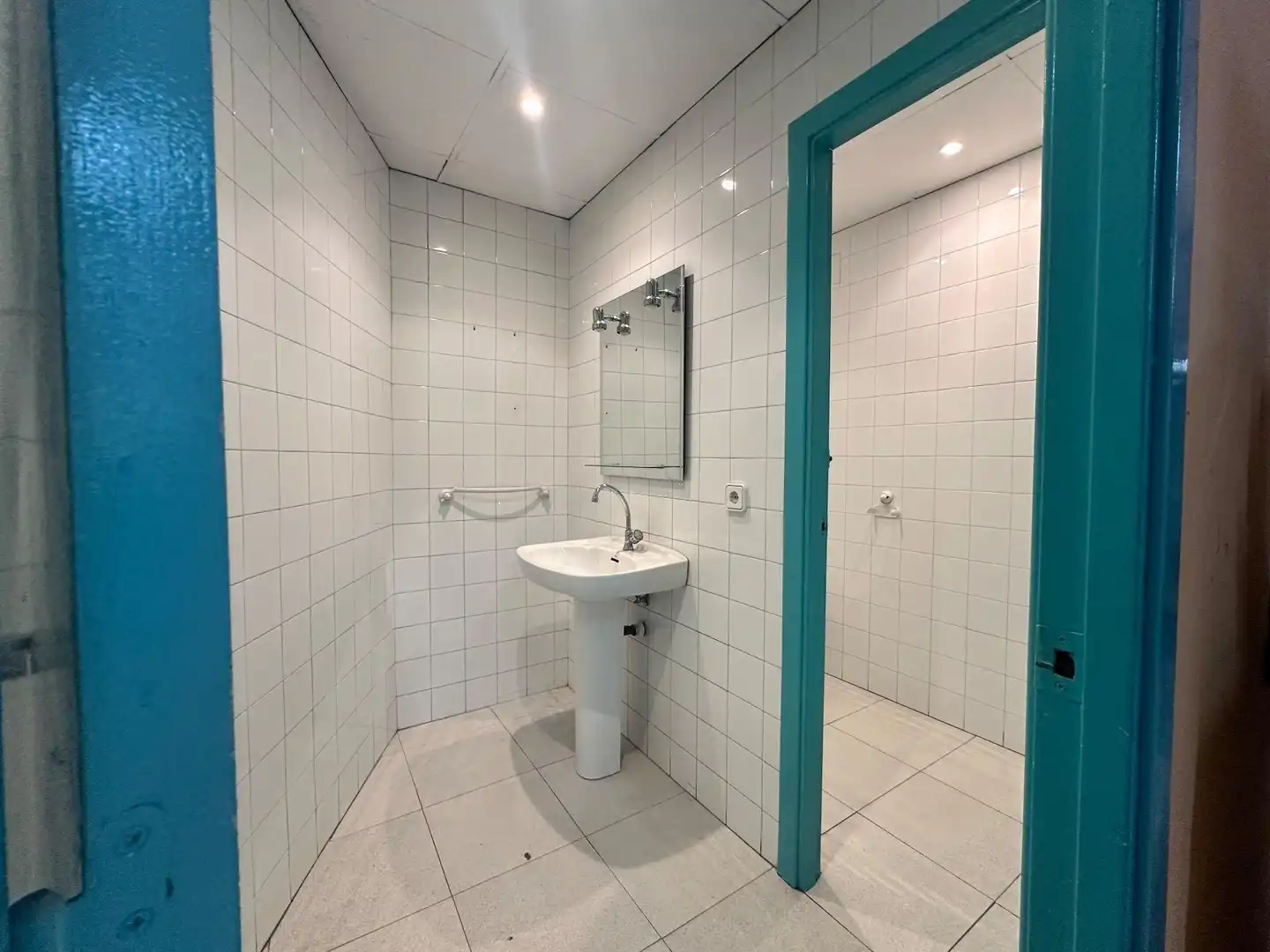 Badezimmer von Geschaftsraum zur Miete in Manresa mit Klimaanlage
