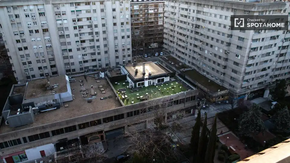 Appartamento con terrazza in affitto a Tetuán, imagen 14