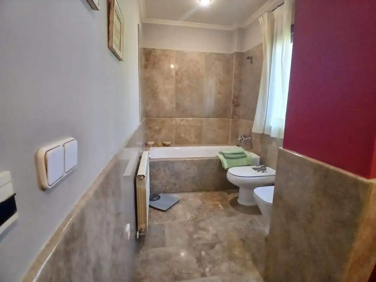 Bany de Casa o xalet en venda en Valdepeñas amb Aire condicionat, Calefacció i Traster