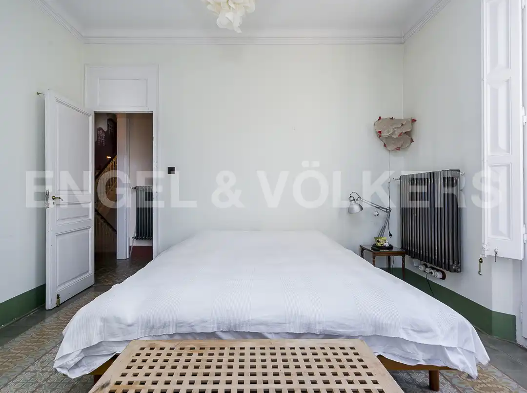 Schlafzimmer von Haus oder Chalet zum Verkauf in Barcelona mit Heizung, Terrasse und Abstellraum