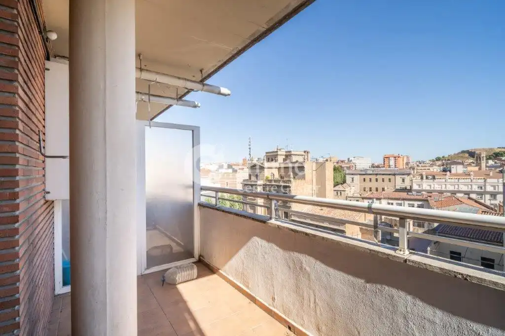Dúplex amb terrassa en venda a Avinguda de Catalunya 12