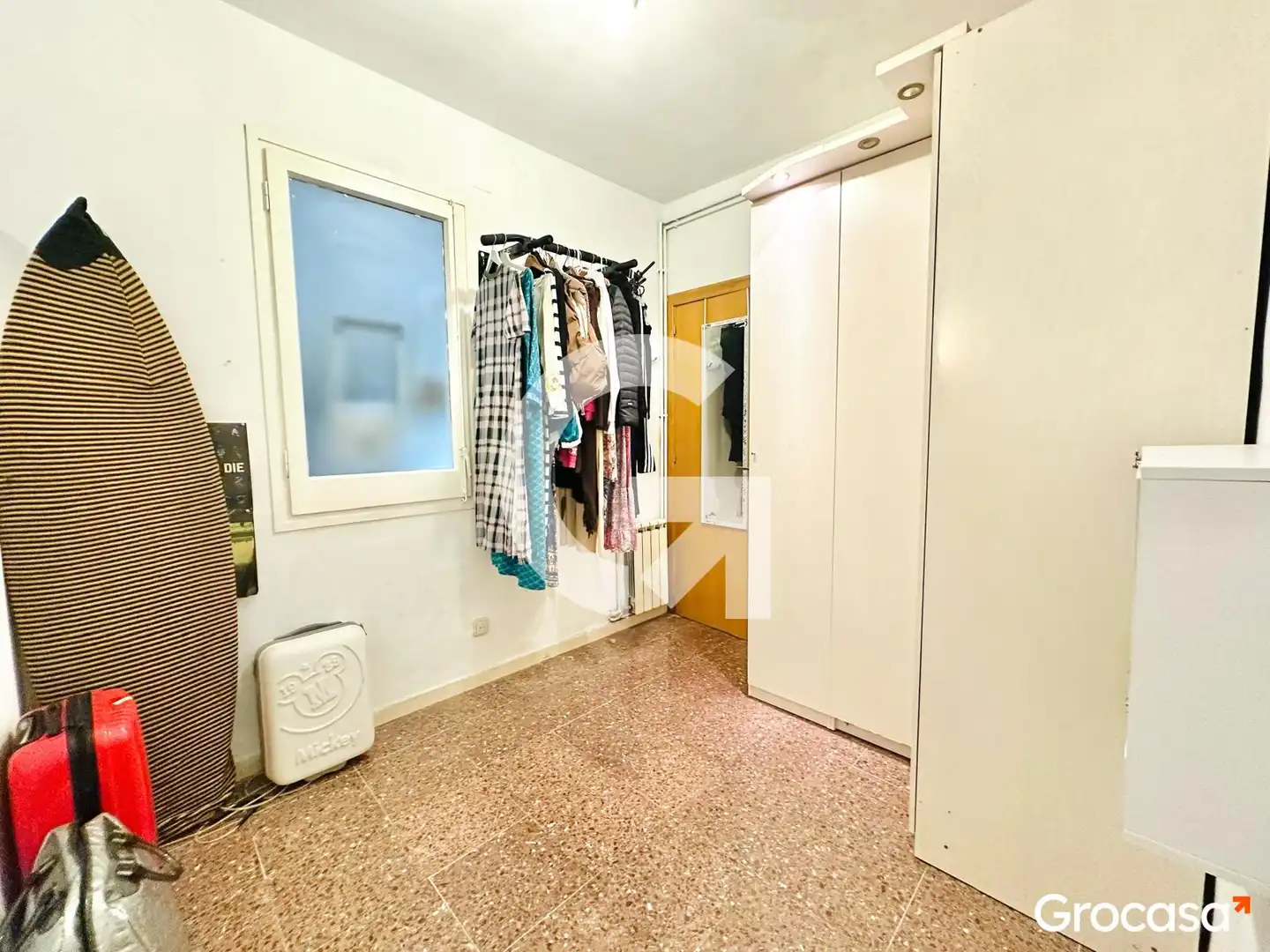 Bedroom of Flat for sale in Barcelona  with Air Conditioner, Heating and Oven