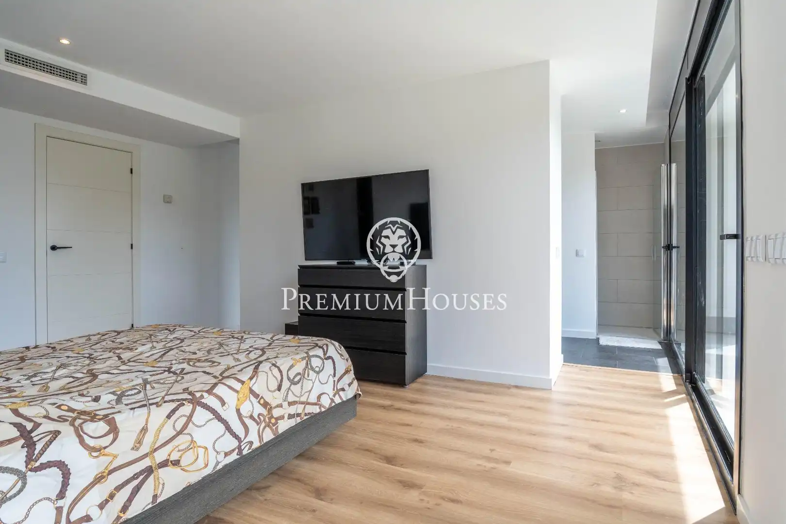 Bedroom of Houses for sale in Gavà  with Air Conditioner, Heating and Private garden