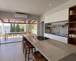 Cuina de Casa o xalet de lloguer en Mijas amb Aire condicionat, Jardí privat i Terrassa