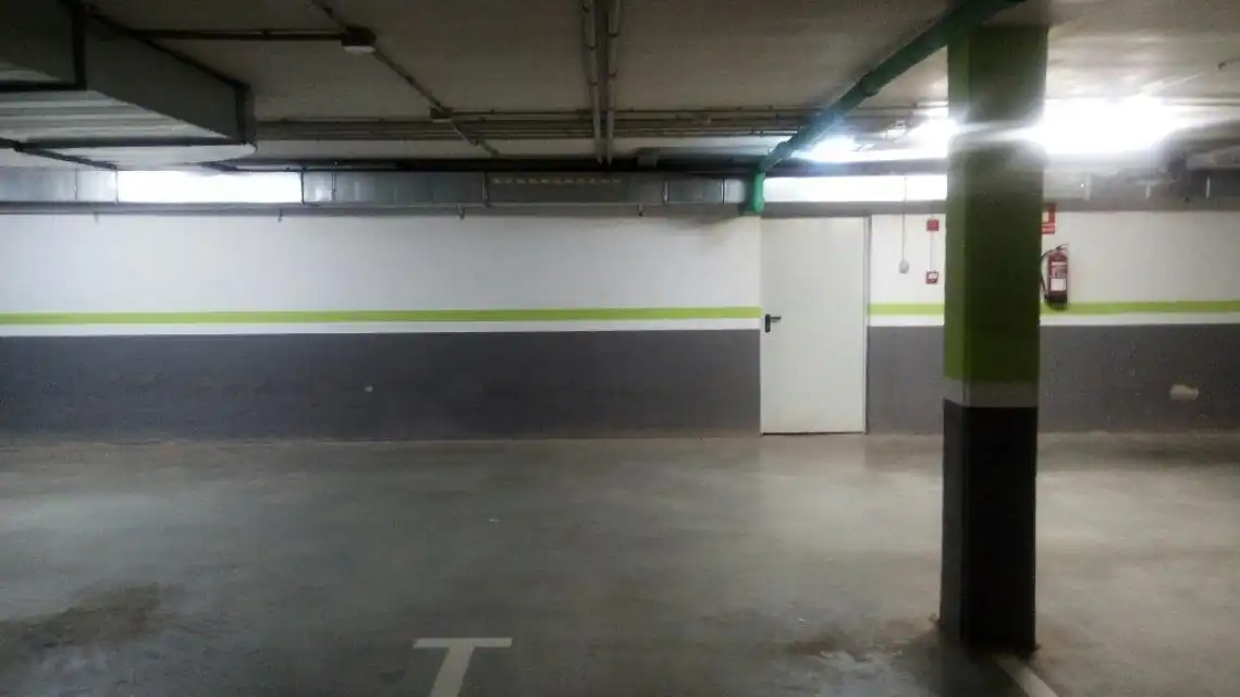 Aparcament de Garatge en venda en Artés