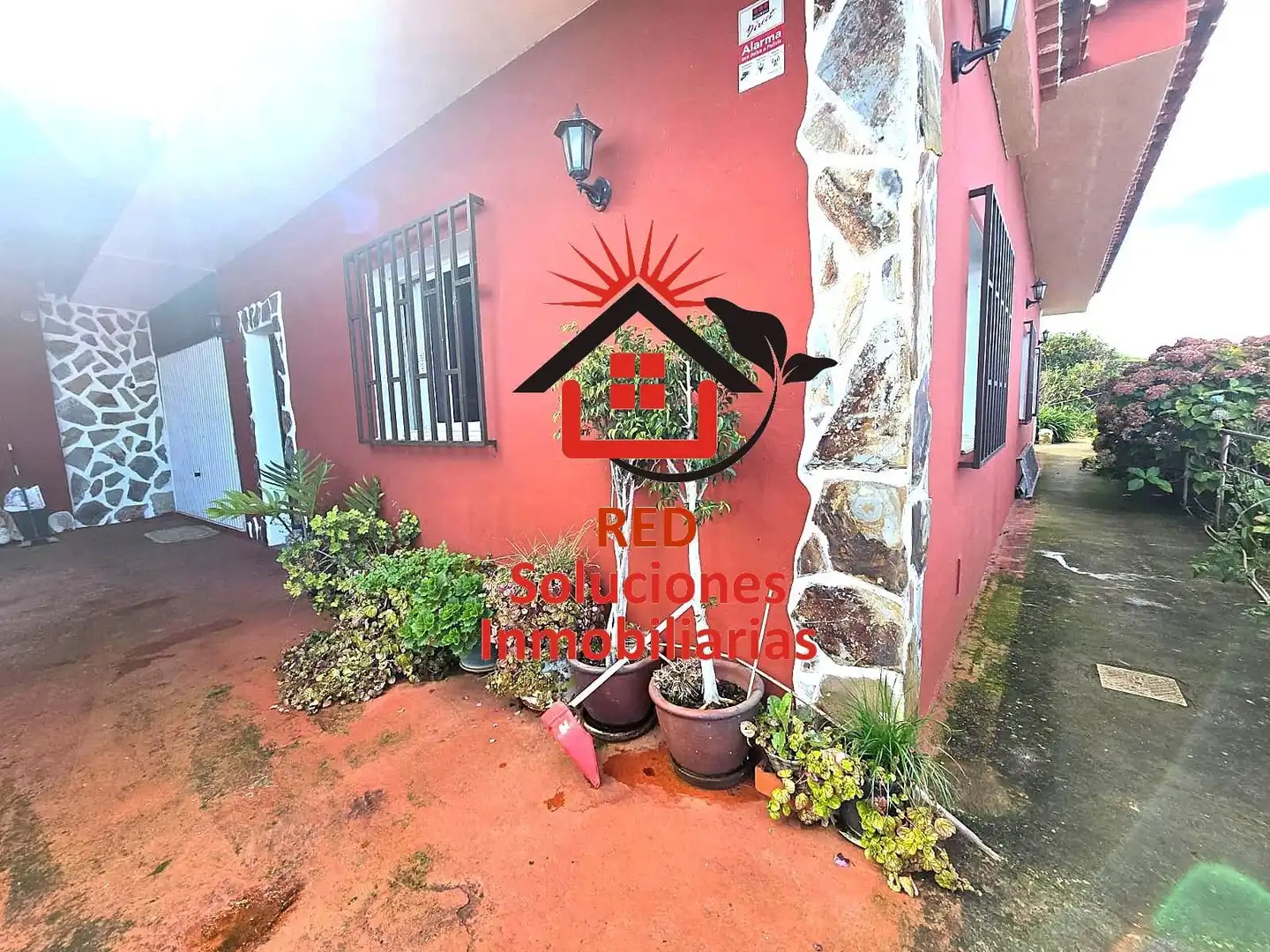 House with garden for sale in LOMO BERMEJO