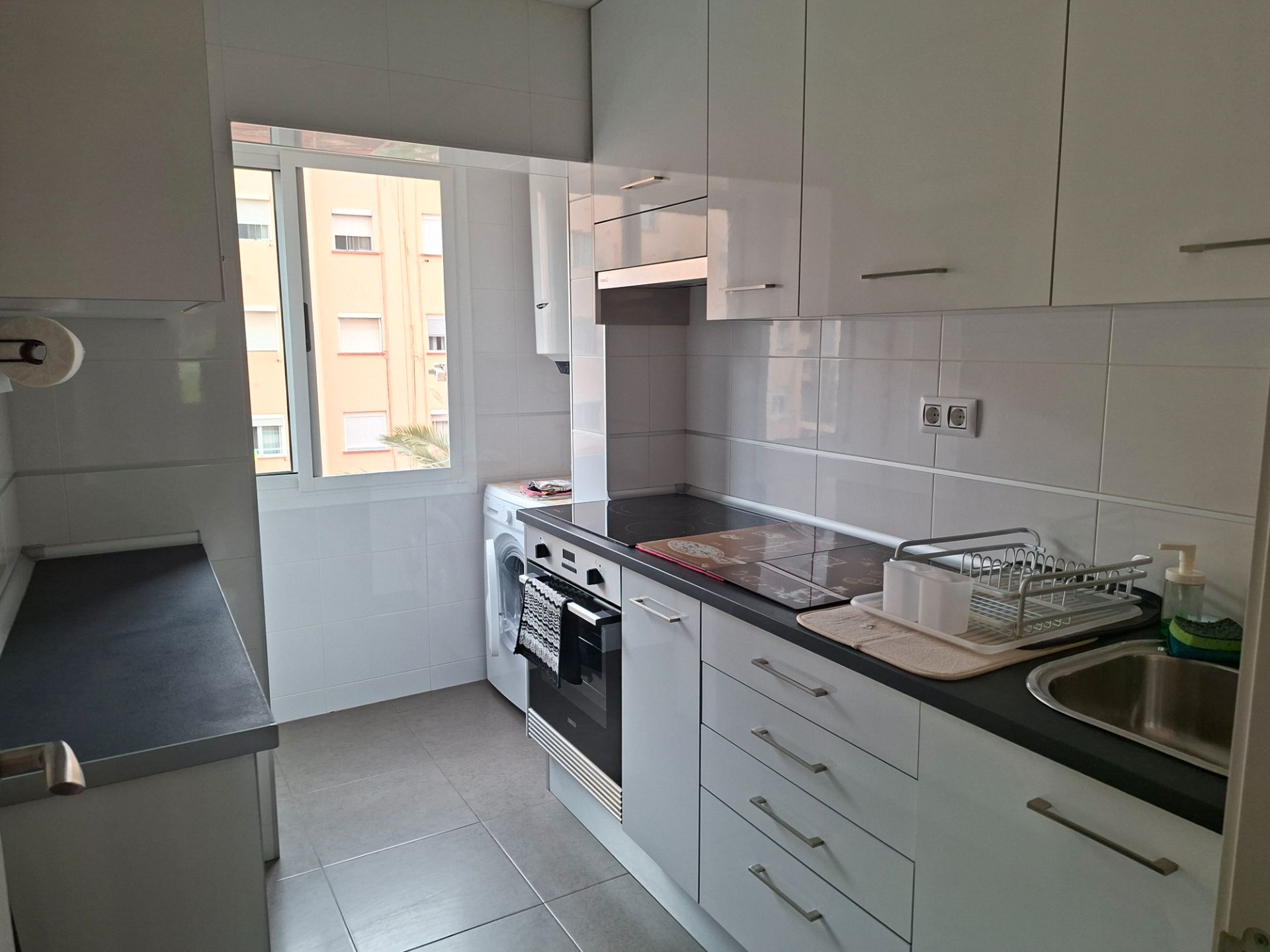 Kitchen of Flat for sale in Sagunto / Sagunt  with Air Conditioner, Furnished and Oven
