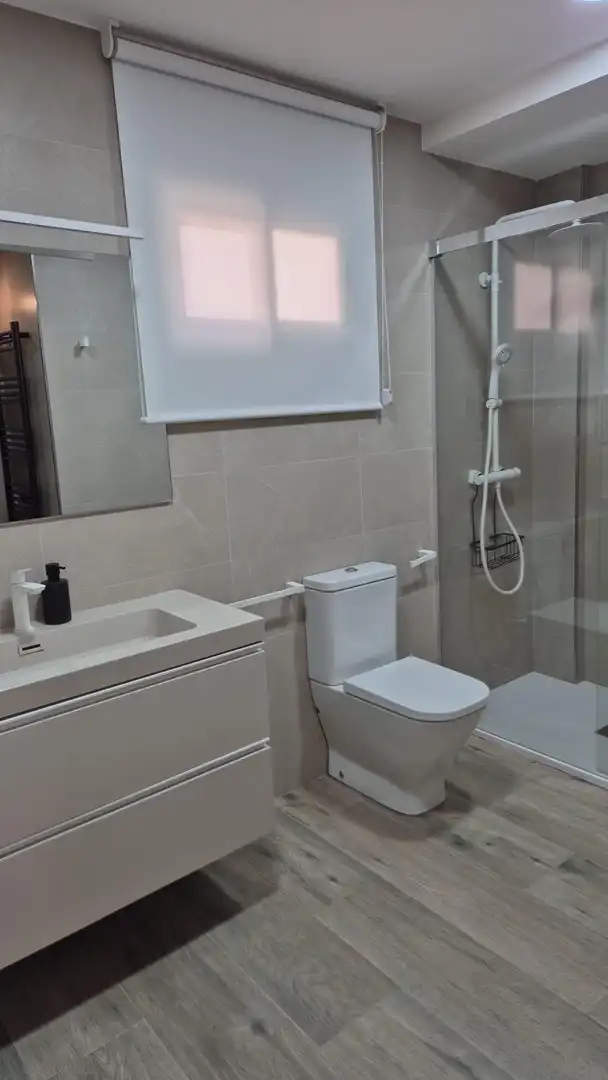 Baño de Casa adosada de alquiler en Murcia con Calefacción, Jardín privado y Terraza