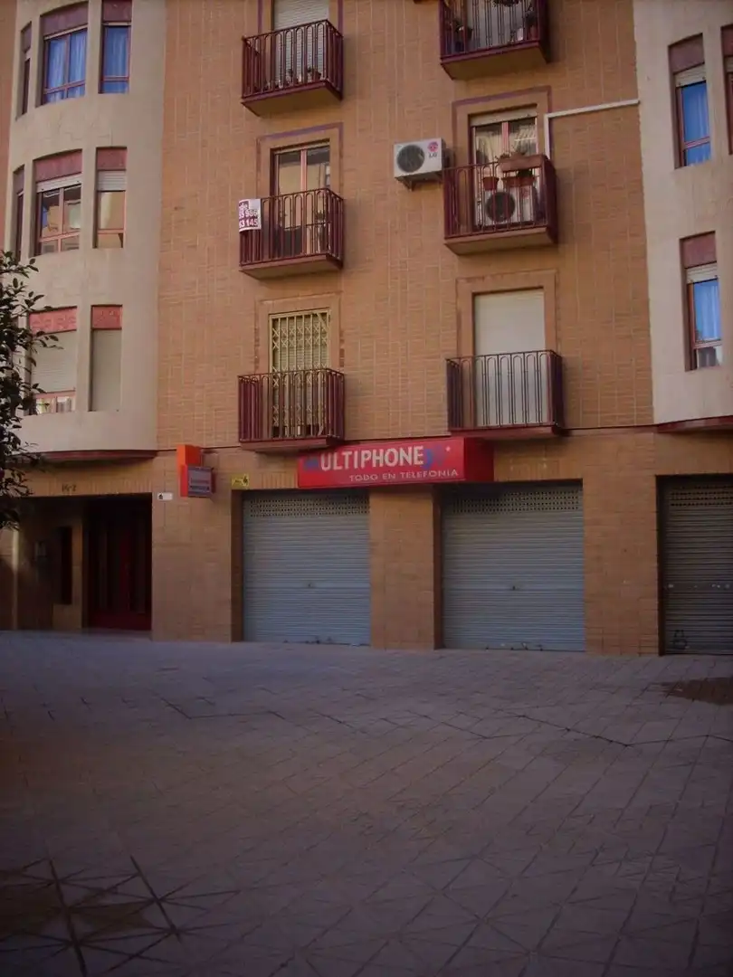Local comercial en traspàs a Calle martin luther king, imagen 6