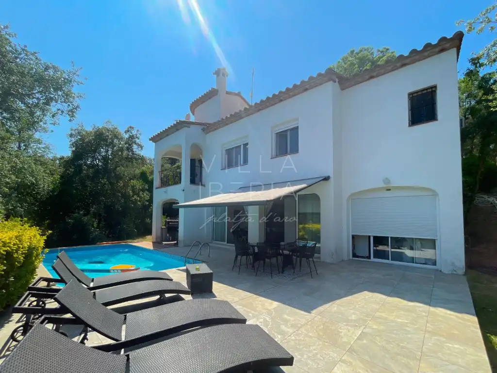 Exterior view of Houses for sale in Santa Cristina d'Aro  with Air Conditioner and Terrace