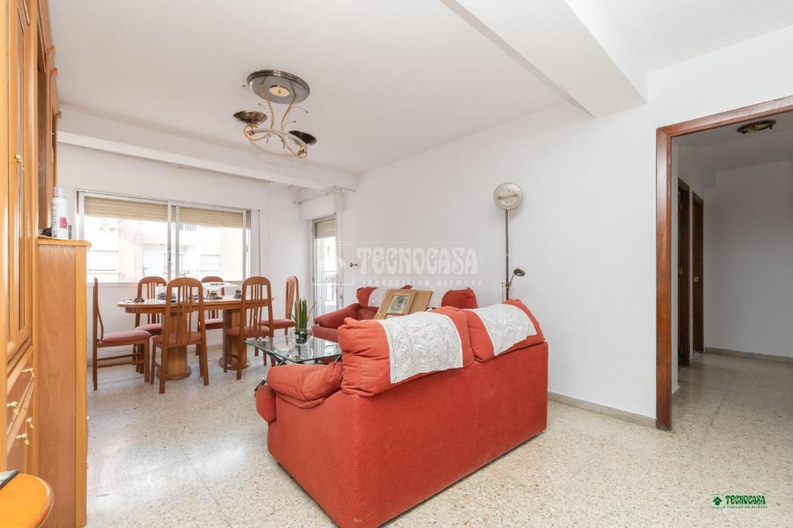 Living room of Flat for sale in  Almería Capital  with Air Conditioner