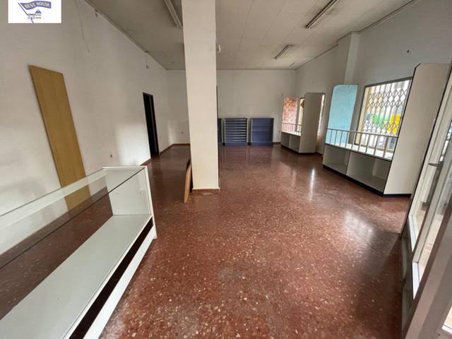 Local comercial en Alquiler en Ensanche - Franciscanos