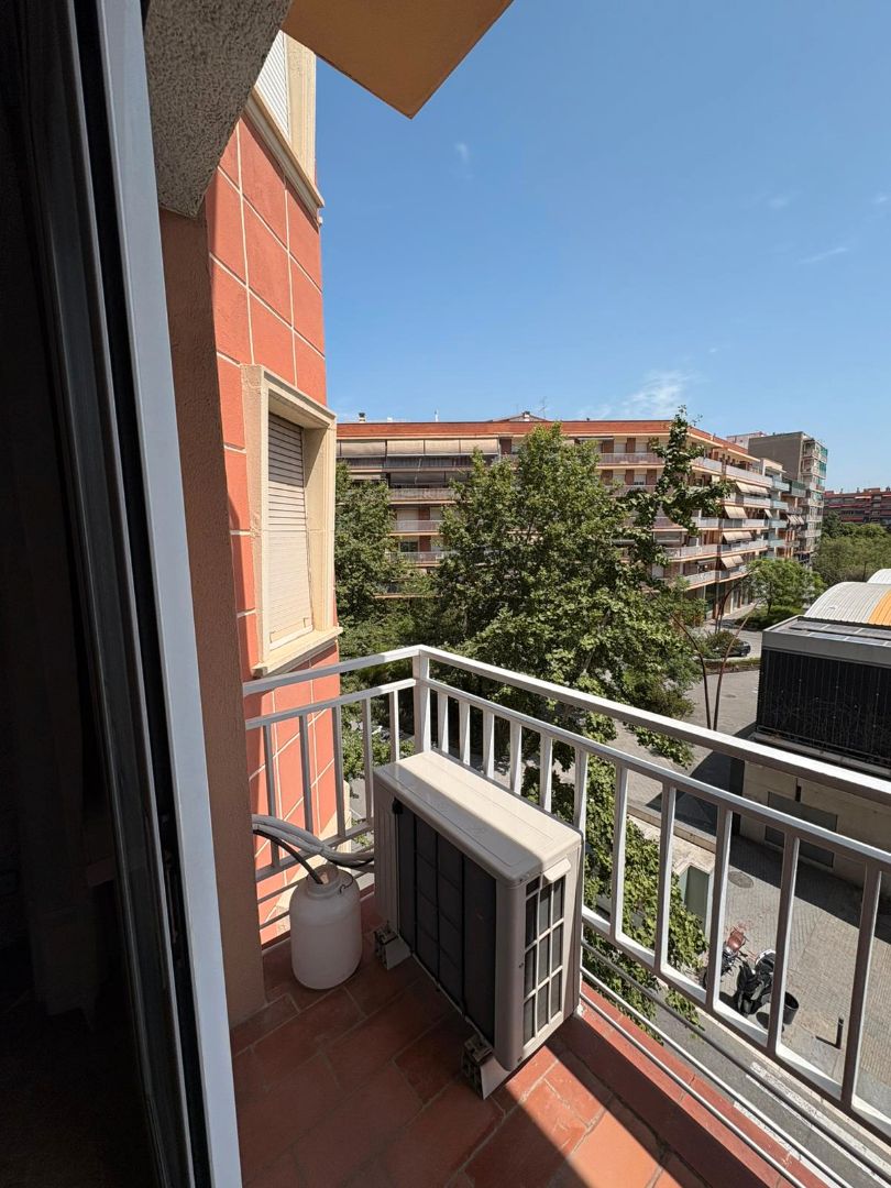 Balcony of Flat for sale in  Barcelona Capital  with Air Conditioner, Heating and Oven