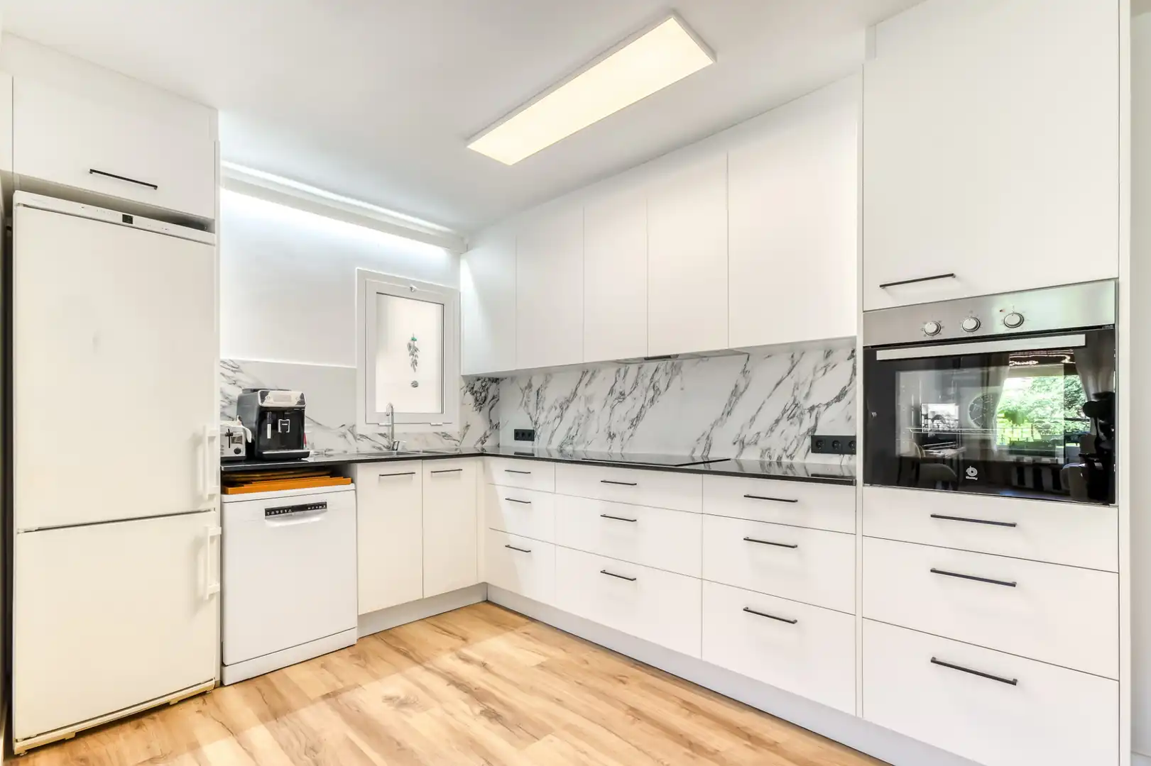 Cocina de Piso en venta en Figueres con Calefacción, Terraza y Amueblado