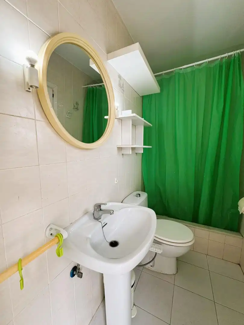 Badezimmer von Einfamilien-Reihenhaus zum Verkauf in Dénia mit Klimaanlage, Privatgarten und Terrasse