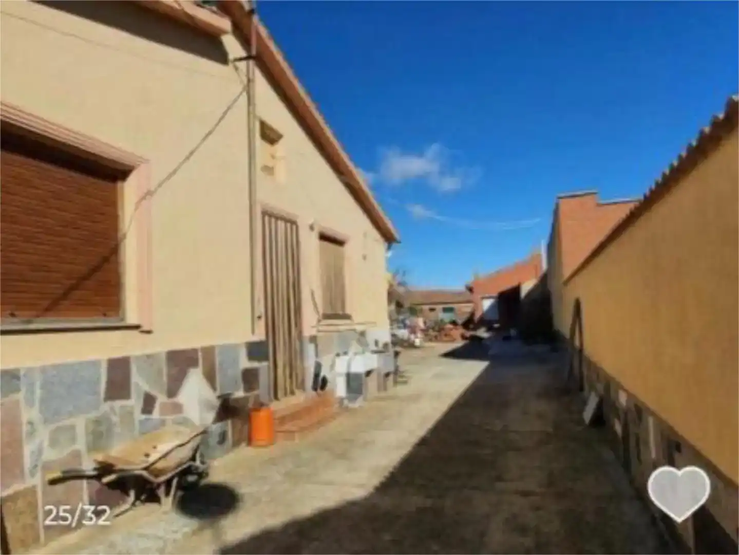 Vista exterior de Casa o xalet en venda en Gordoncillo amb Jardí privat