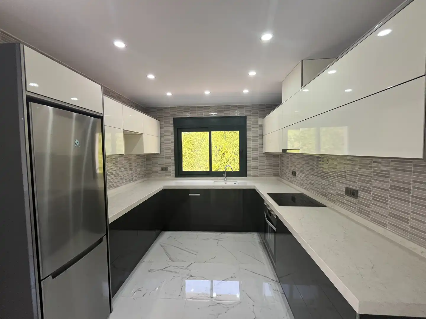 Cocina de Casa o chalet en venta en Orihuela con Jardín privado, Terraza y Piscina