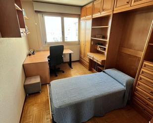 Flat to share in Plaza Industria