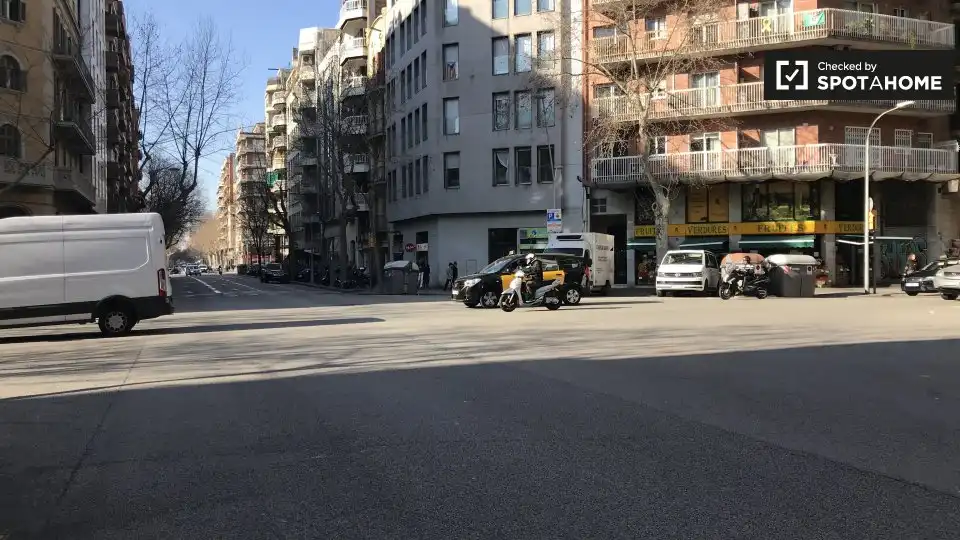 Flat with terrace to rent in Eixample, imagen 16
