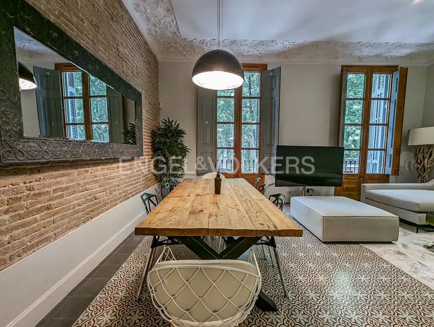 Piso con terraza en alquiler en Eixample, imagen 2