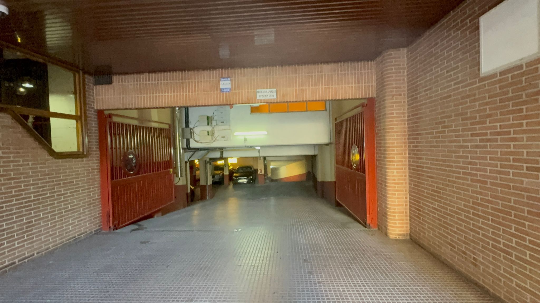 Aparcament de Garatge en venda en  Madrid Capital