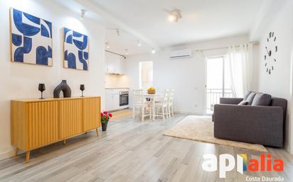 Sala d'estar de Pis en venda en Salou amb Calefacció