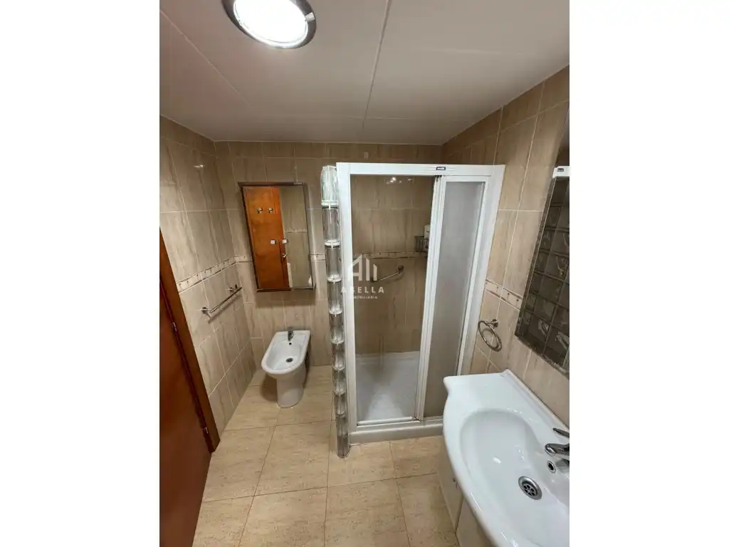 Baño de Piso en venta en Lleida