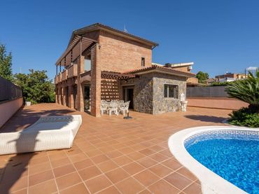 Casa en venta en Carrer Carrer Arboç