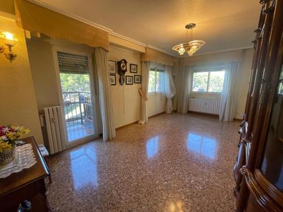 Living room of Flat for sale in  Zaragoza Capital  with Terrace and Balcony