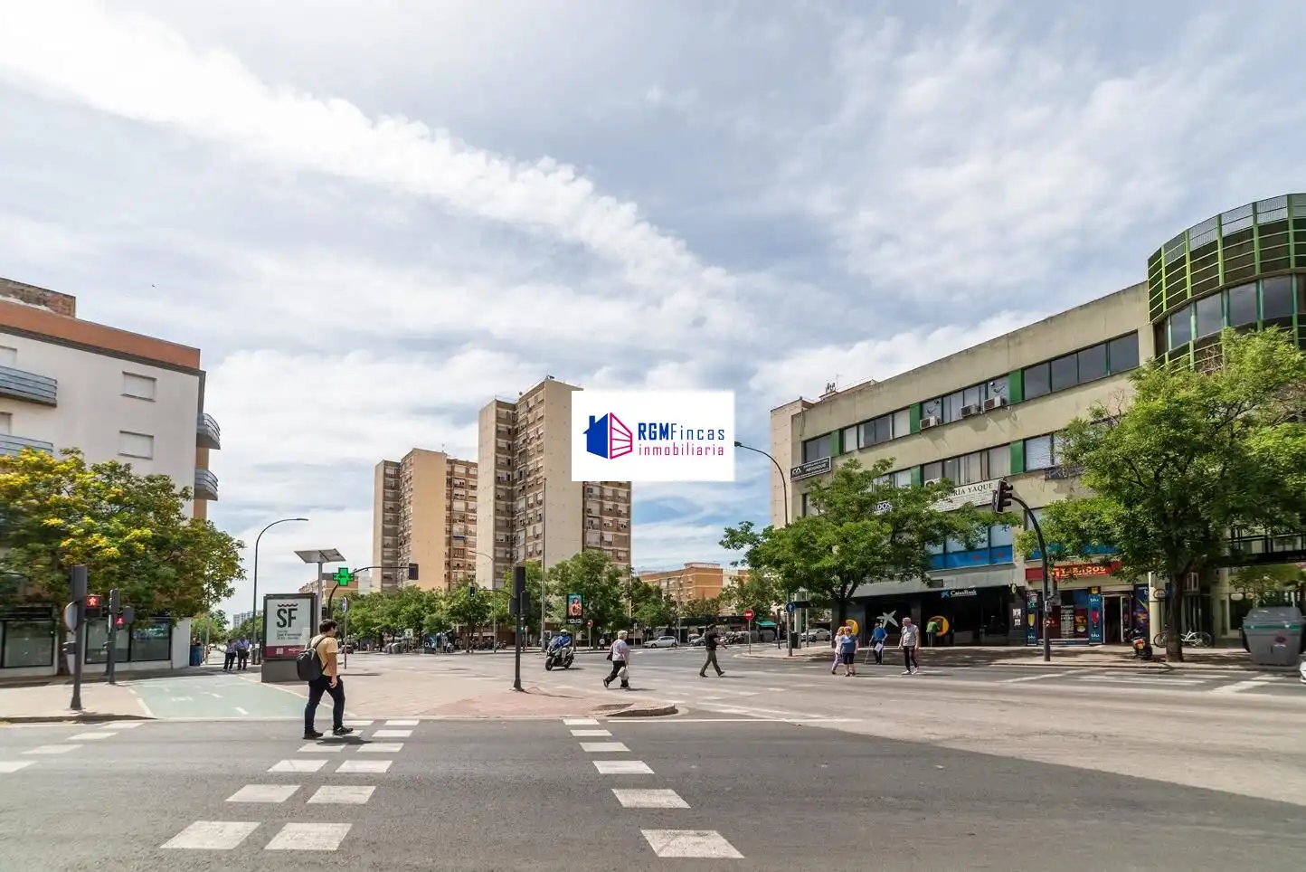 Exterior view of Flat for sale in Sevilla