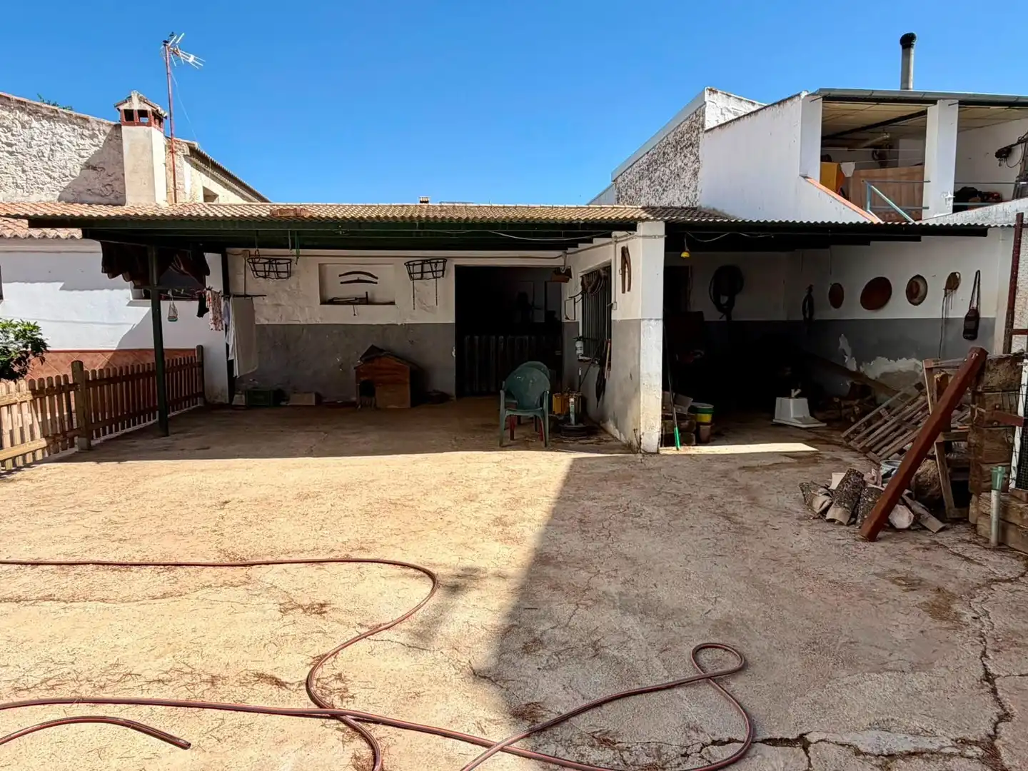 Vista exterior de Casa o xalet en venda en Antequera amb Aire condicionat, Calefacció i Terrassa