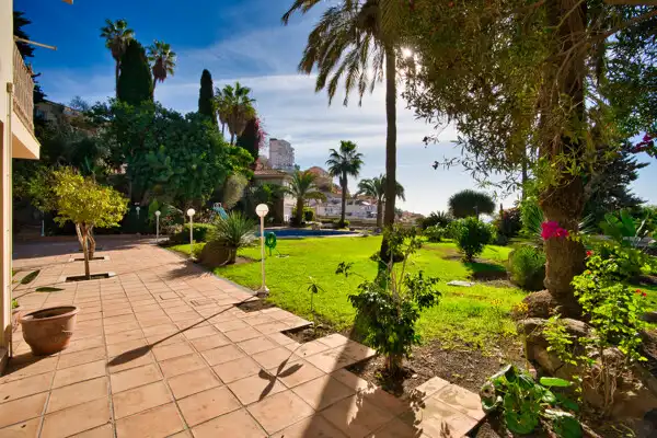 Jardín de Casa o chalet en venta en Rincón de la Victoria con Aire acondicionado, Calefacción y Jardín privado