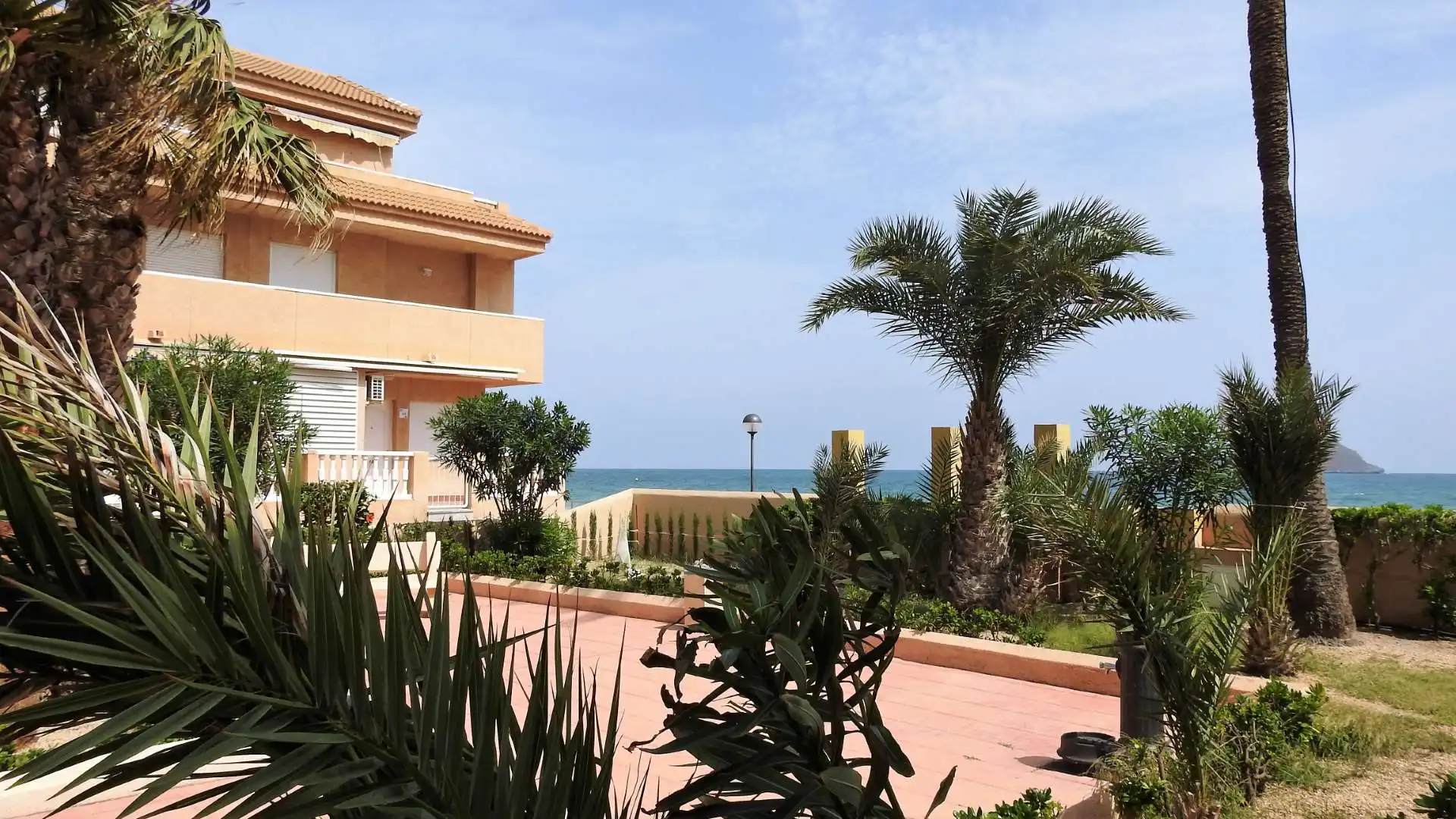 Exterior view of Houses for sale in La Manga del Mar Menor  with Air Conditioner, Heating and Terrace