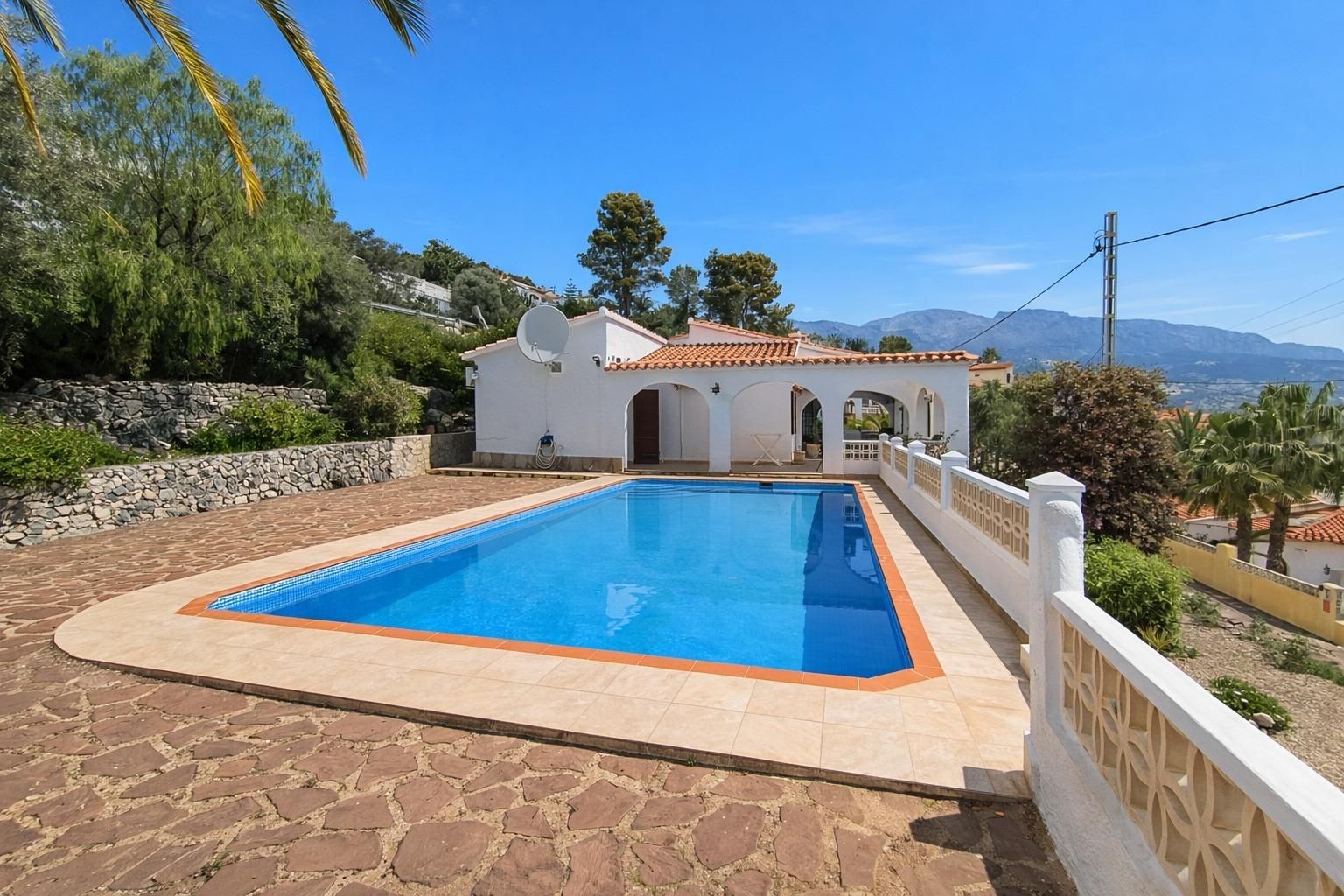 Exterior view of House or chalet for sale in Orba  with Air Conditioner, Heating and Private garden