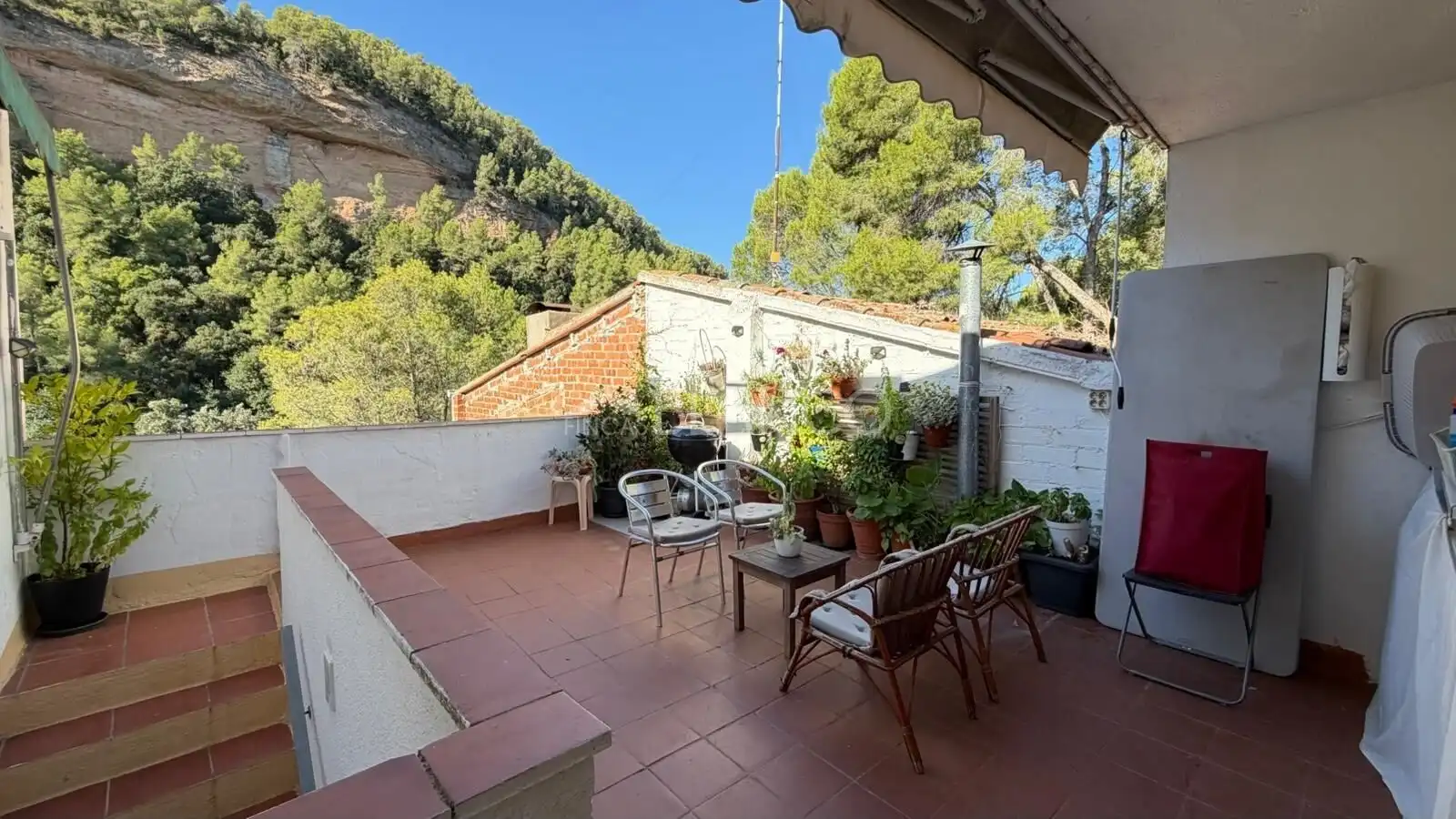 Casa con terrazza in vendita a Piera