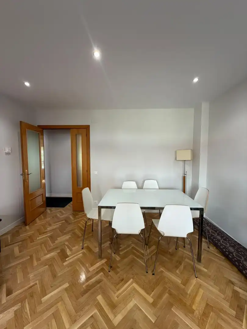 Esszimmer von Wohnung zur Miete in Madrid mit Heizung, Privatgarten und Parkett