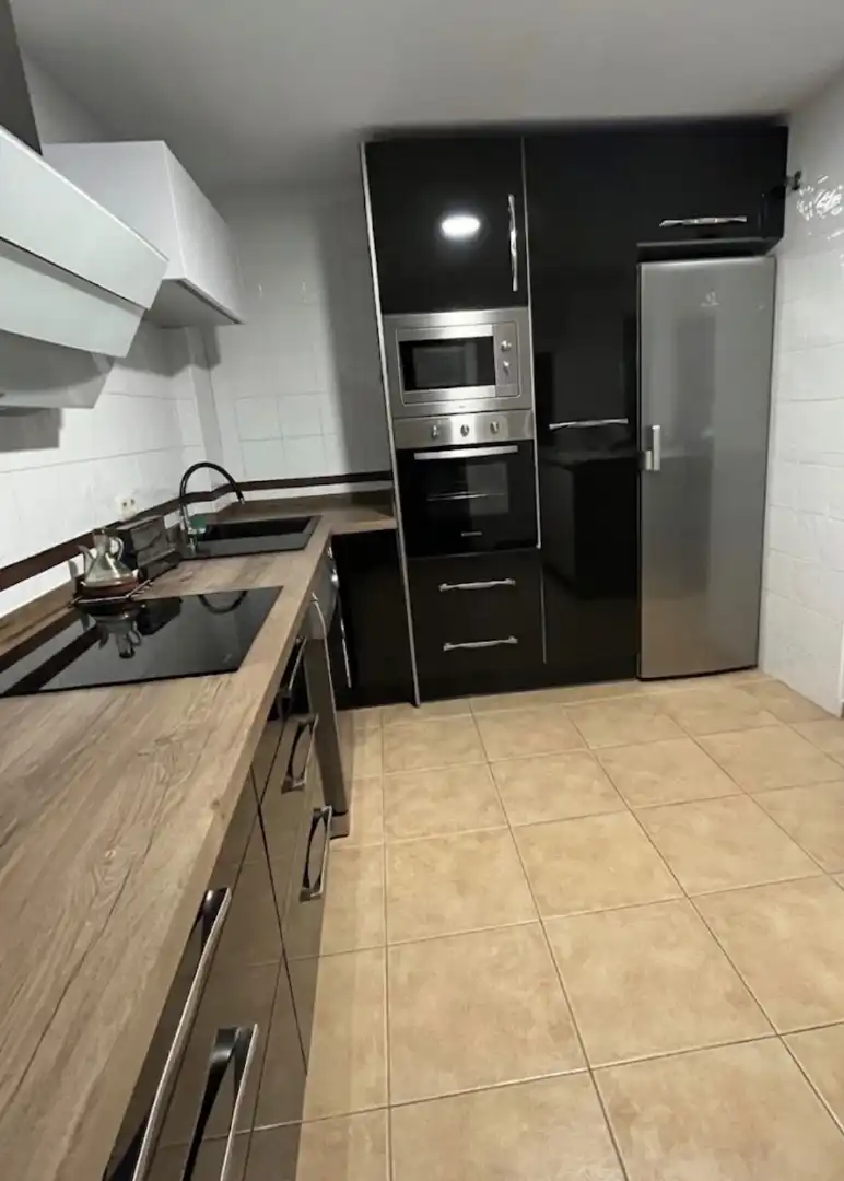 Cocina de Casa adosada en venta en Coín con Aire acondicionado, Parquet y Terraza