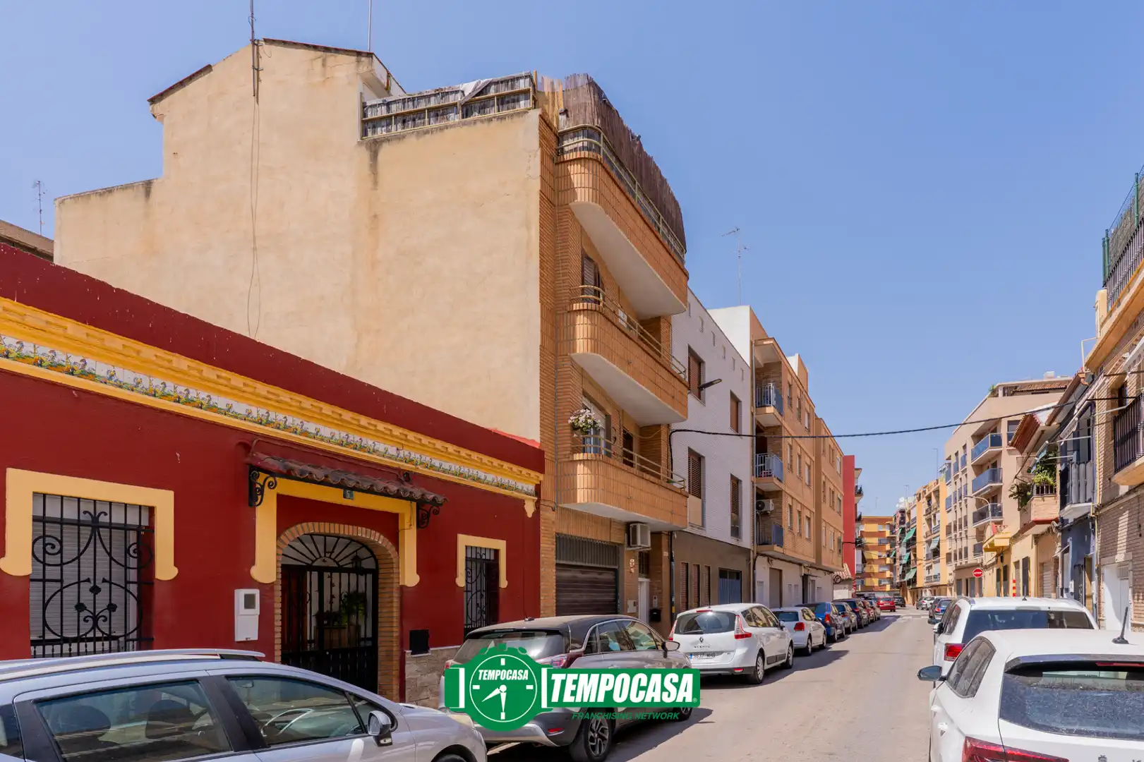 Vista exterior de Casa adosada en venta en Burjassot con Aire acondicionado, Terraza y Balcón