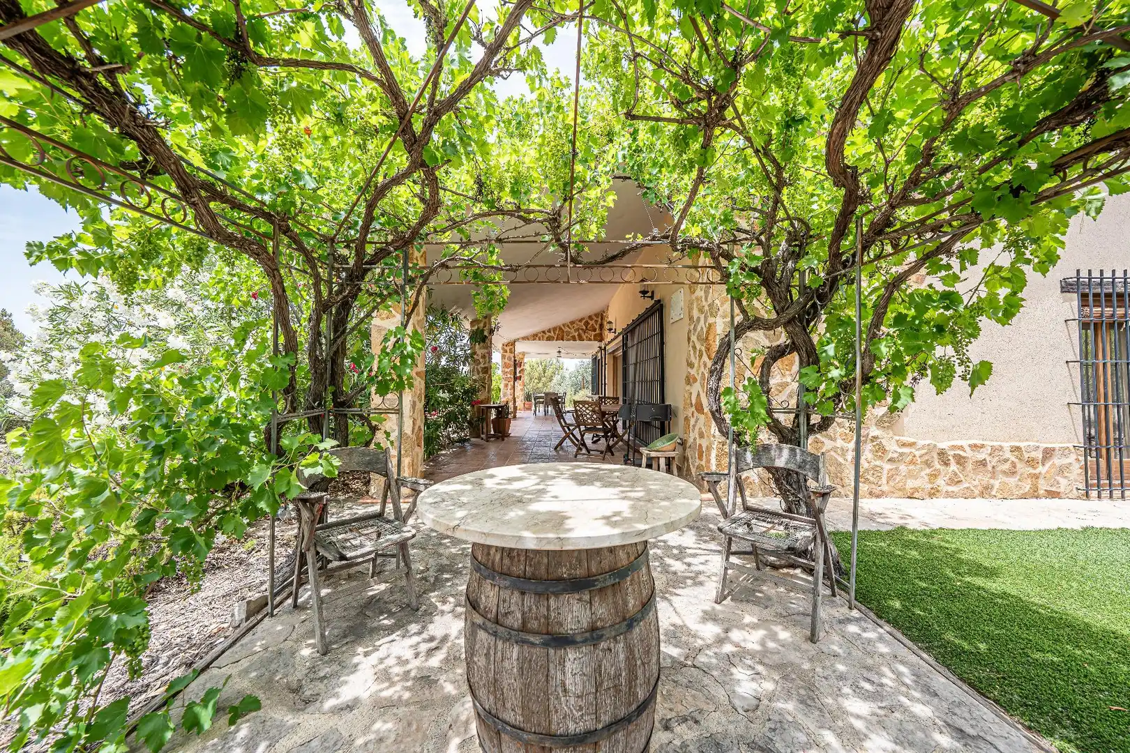 Terrassa de Finca rústica en venda en Biar amb Calefacció, Jardí privat i Terrassa