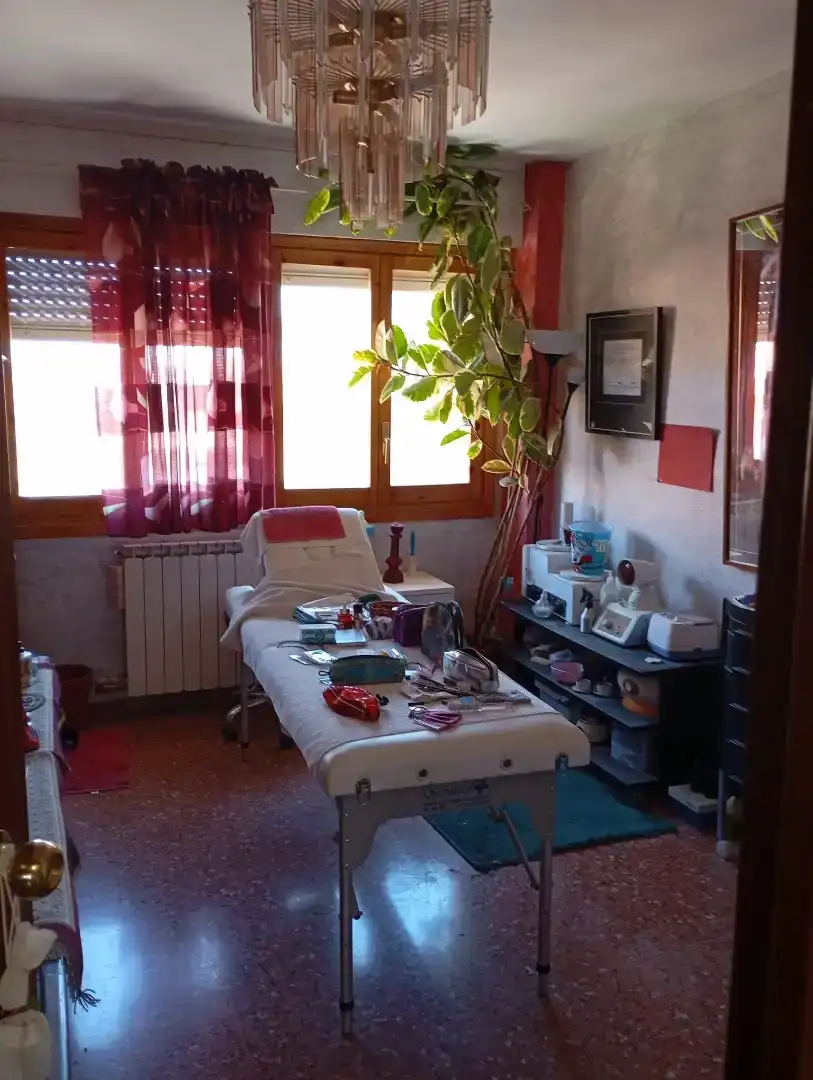 Dormitori de Pis en venda en La Almunia de Doña Godina  amb Balcó
