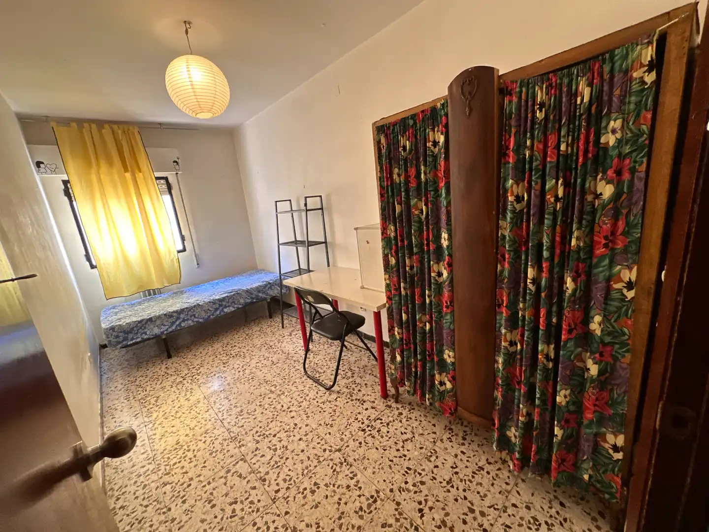 Bedroom of Flat for sale in Cuenca  with Heating, Terrace and Furnished