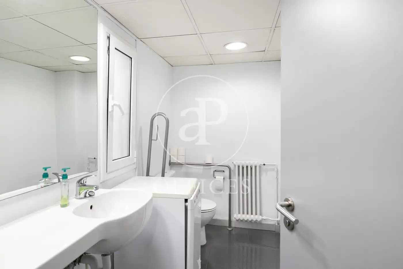 Büro zum Verkauf in Via Augusta, Sant Gervasi- Galvany